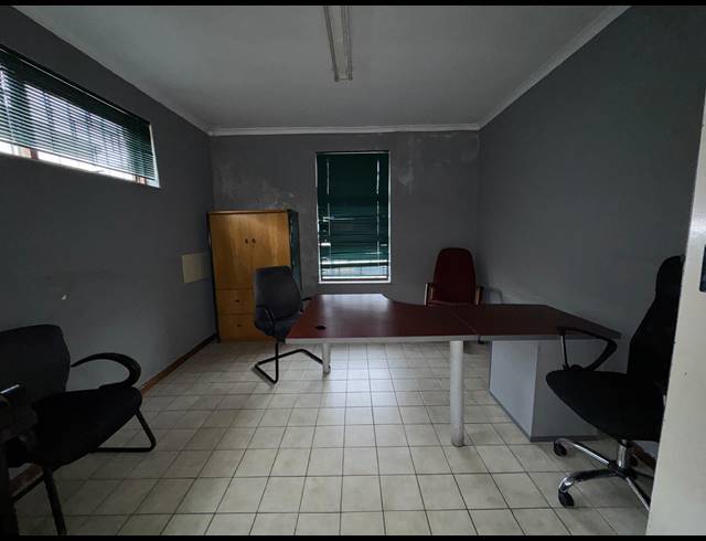 3 BEDROOM HOUSE FOR SALE IN HILLCREST HEIGHTS